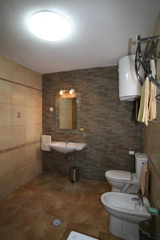 Holiday Home Ametist Cattaro Esterno foto